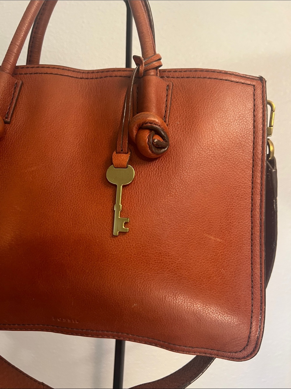 Vintage Fossil Skyler Leather Satchel in Cognac - Picture 4 of 15